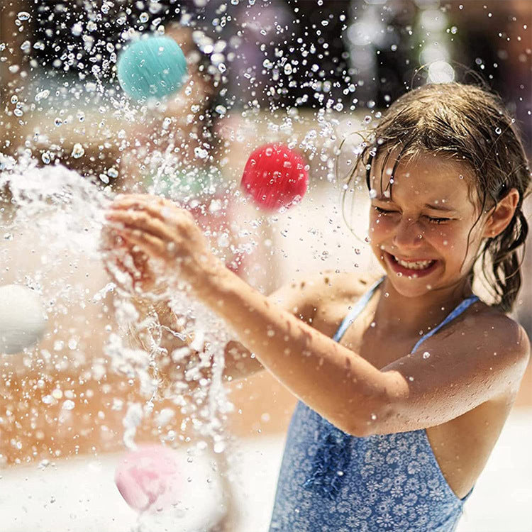 Einzelner weicher Wasserball ca. 5 cm – sicher für kleine Kinderhände